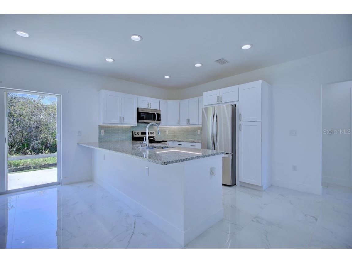 827 Renault Avenue Sebring FL 33872 L4956928 image10