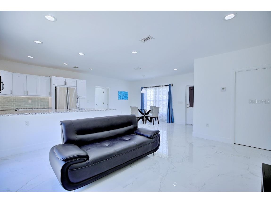 827 Renault Avenue Sebring FL 33872 L4956928 image9