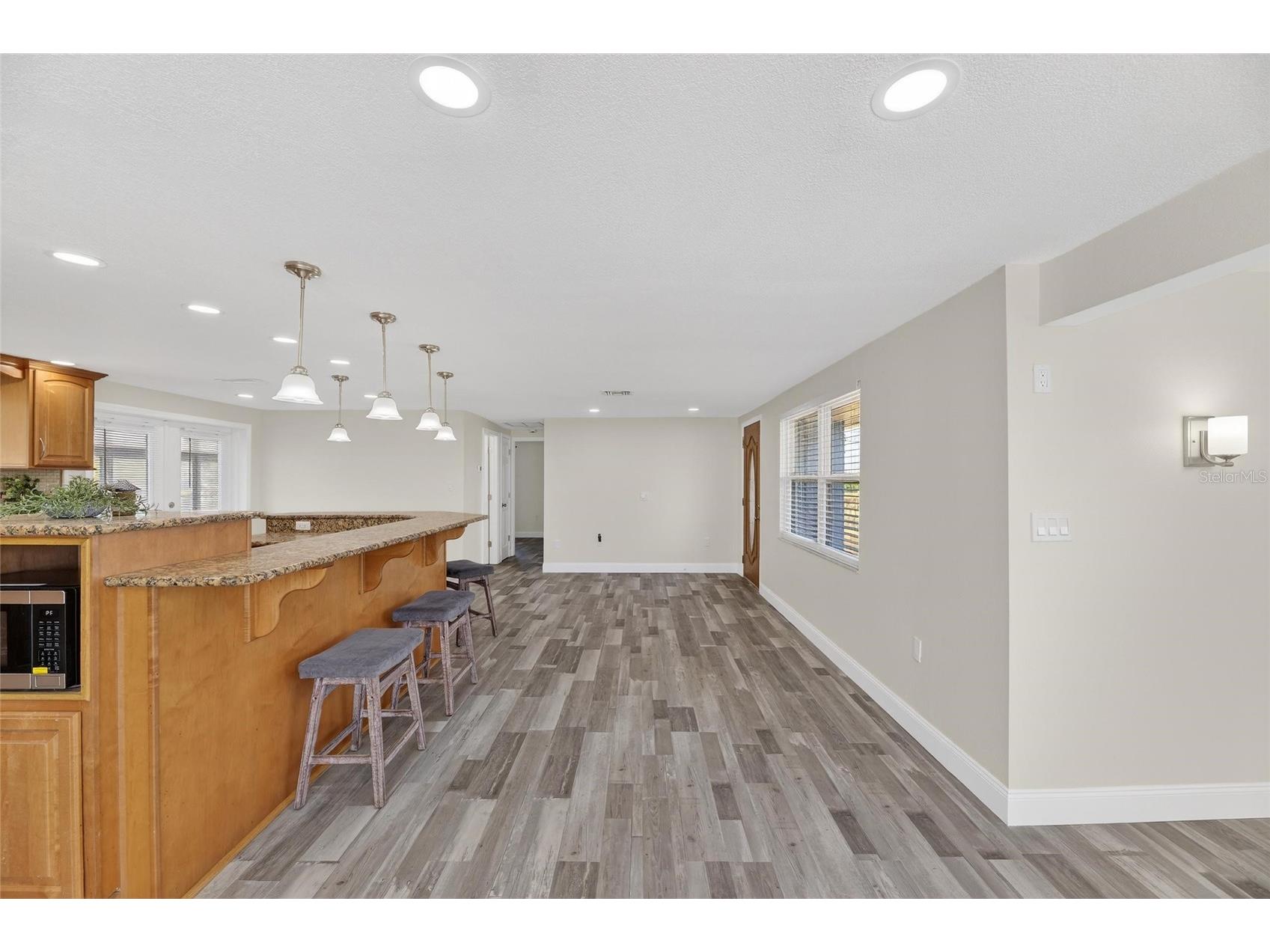 827 Seabreeze Drive Ruskin FL 33570 - TAMPA BAY/LITTLE MANATEE RIVER TB8475129 image13