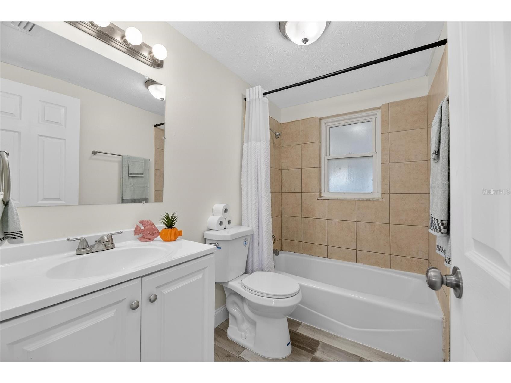 827 Seabreeze Drive Ruskin FL 33570 - TAMPA BAY/LITTLE MANATEE RIVER TB8475129 image33