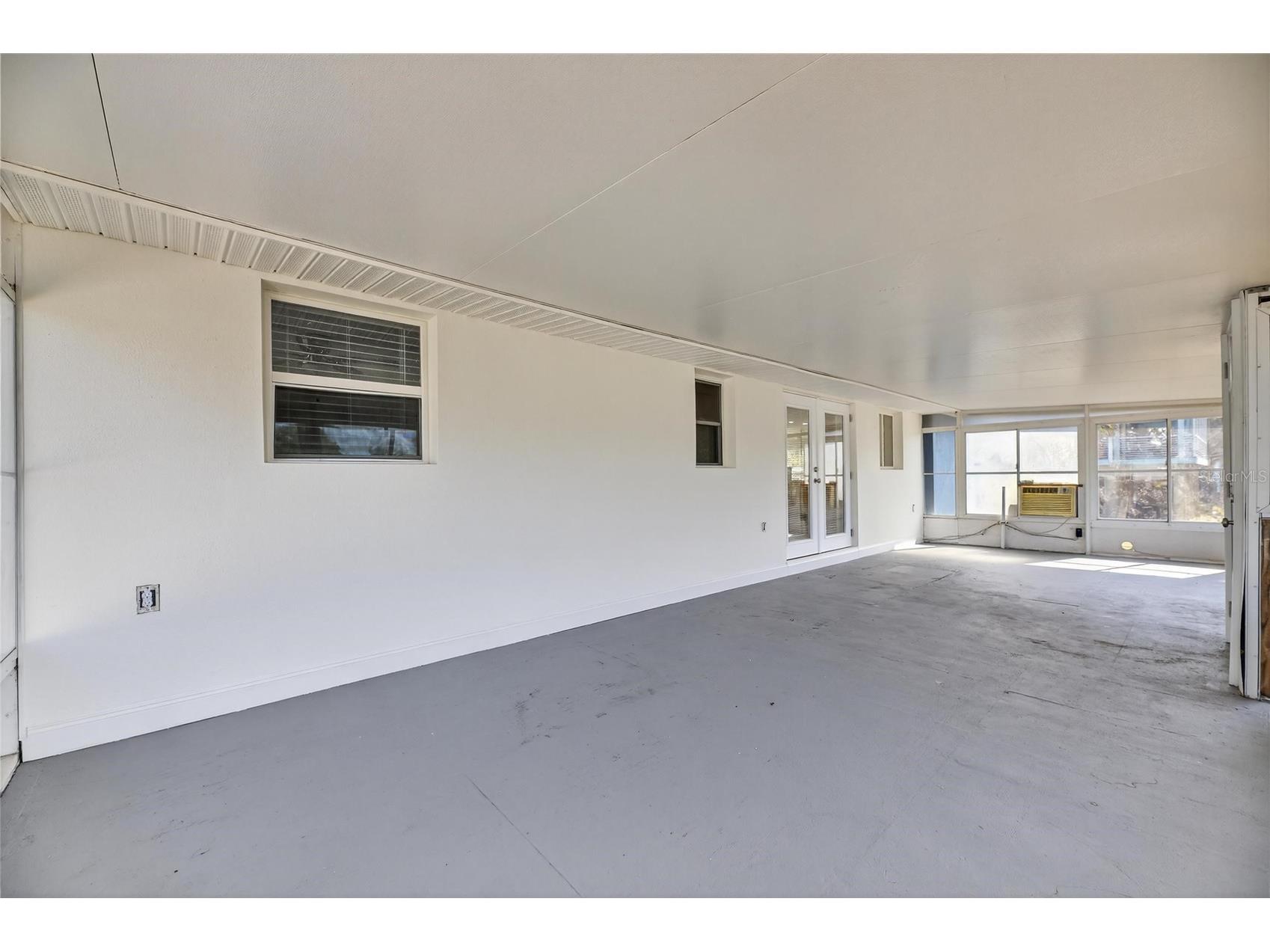 827 Seabreeze Drive Ruskin FL 33570 - TAMPA BAY/LITTLE MANATEE RIVER TB8475129 image44