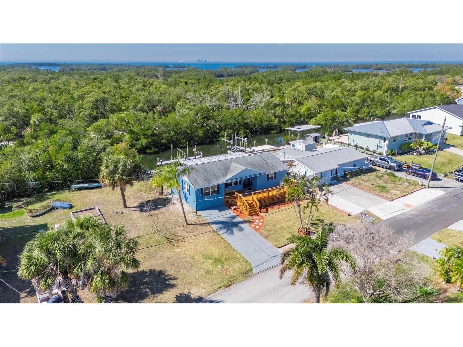 827 Seabreeze Drive Ruskin FL 33570 - TAMPA BAY/LITTLE MANATEE RIVER TB8475129 image54