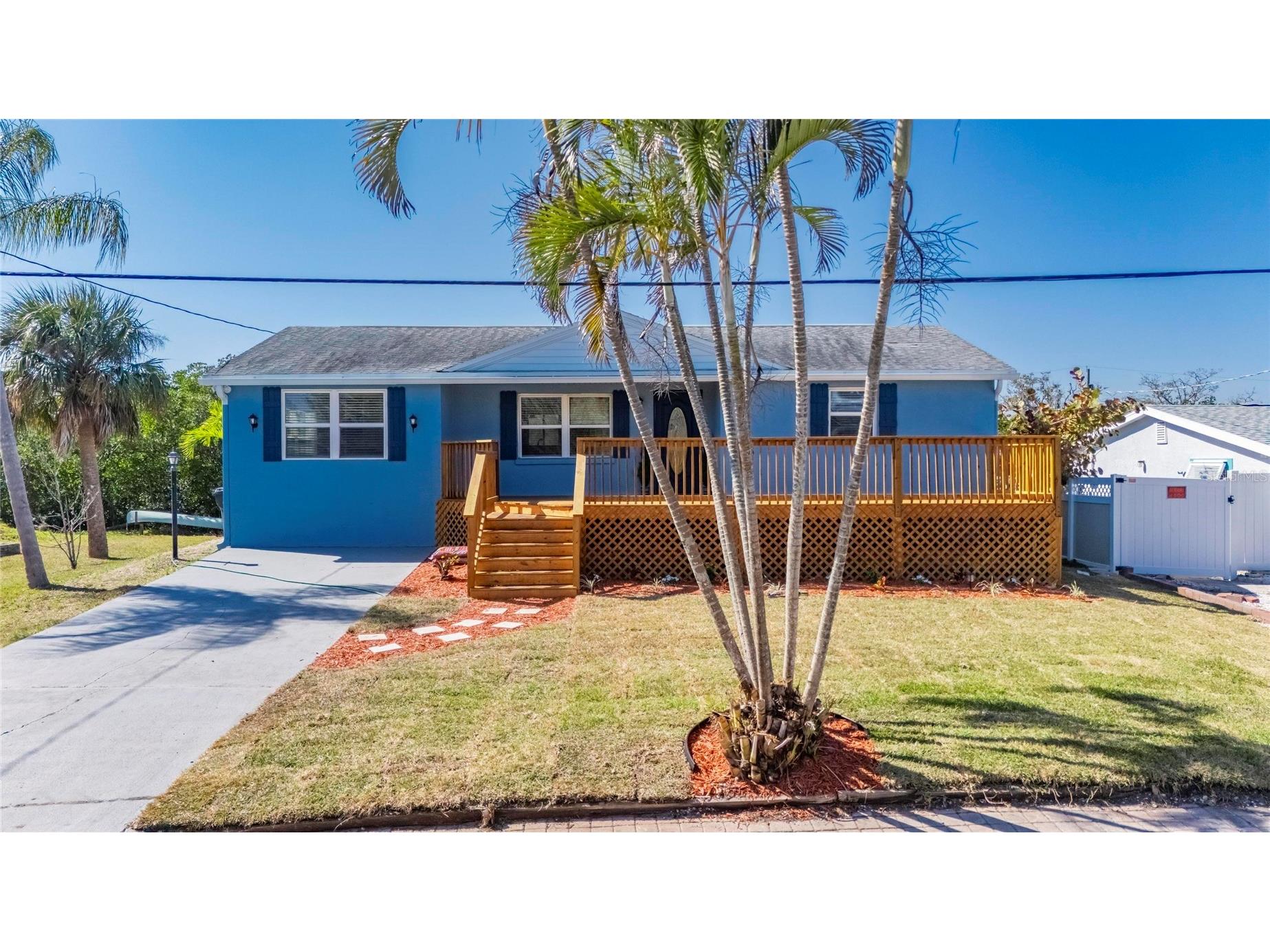 827 Seabreeze Drive Ruskin FL 33570 - TAMPA BAY/LITTLE MANATEE RIVER TB8475129 image69