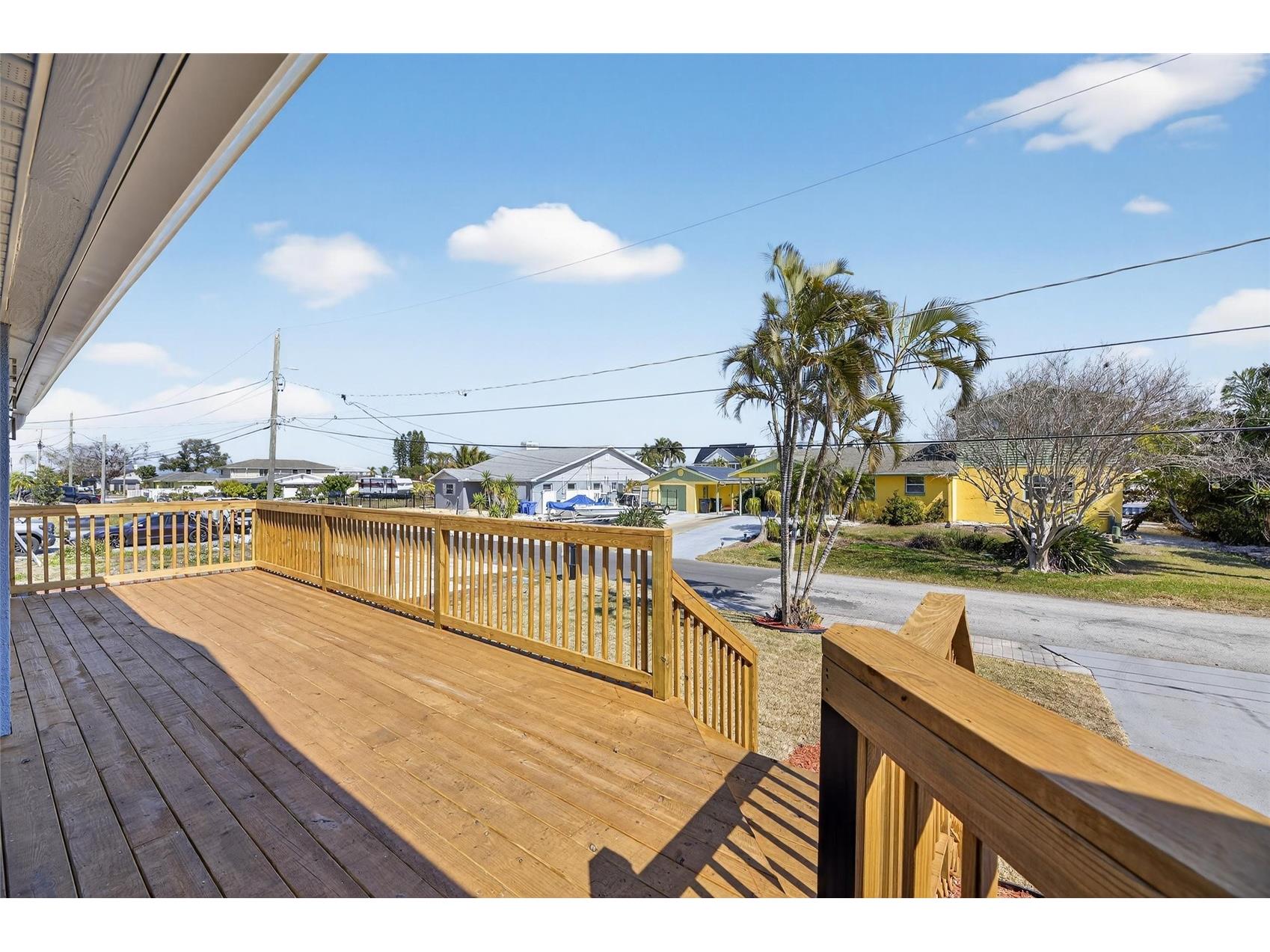 827 Seabreeze Drive Ruskin FL 33570 - TAMPA BAY/LITTLE MANATEE RIVER TB8475129 image7