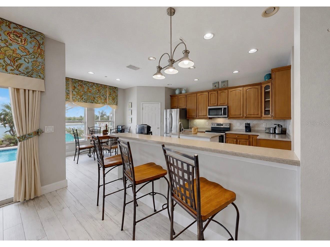 827 Seminole Sky Drive Ruskin FL 33570 TB8518644 image13