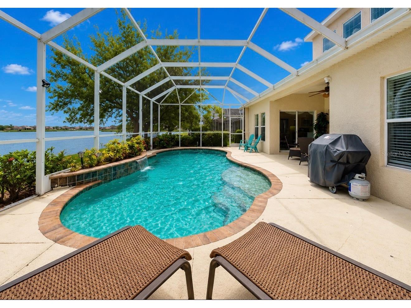 827 Seminole Sky Drive Ruskin FL 33570 TB8518644 image23
