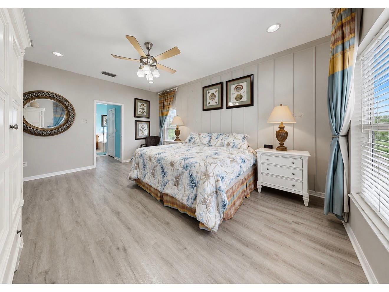 827 Seminole Sky Drive Ruskin FL 33570 TB8518644 image28