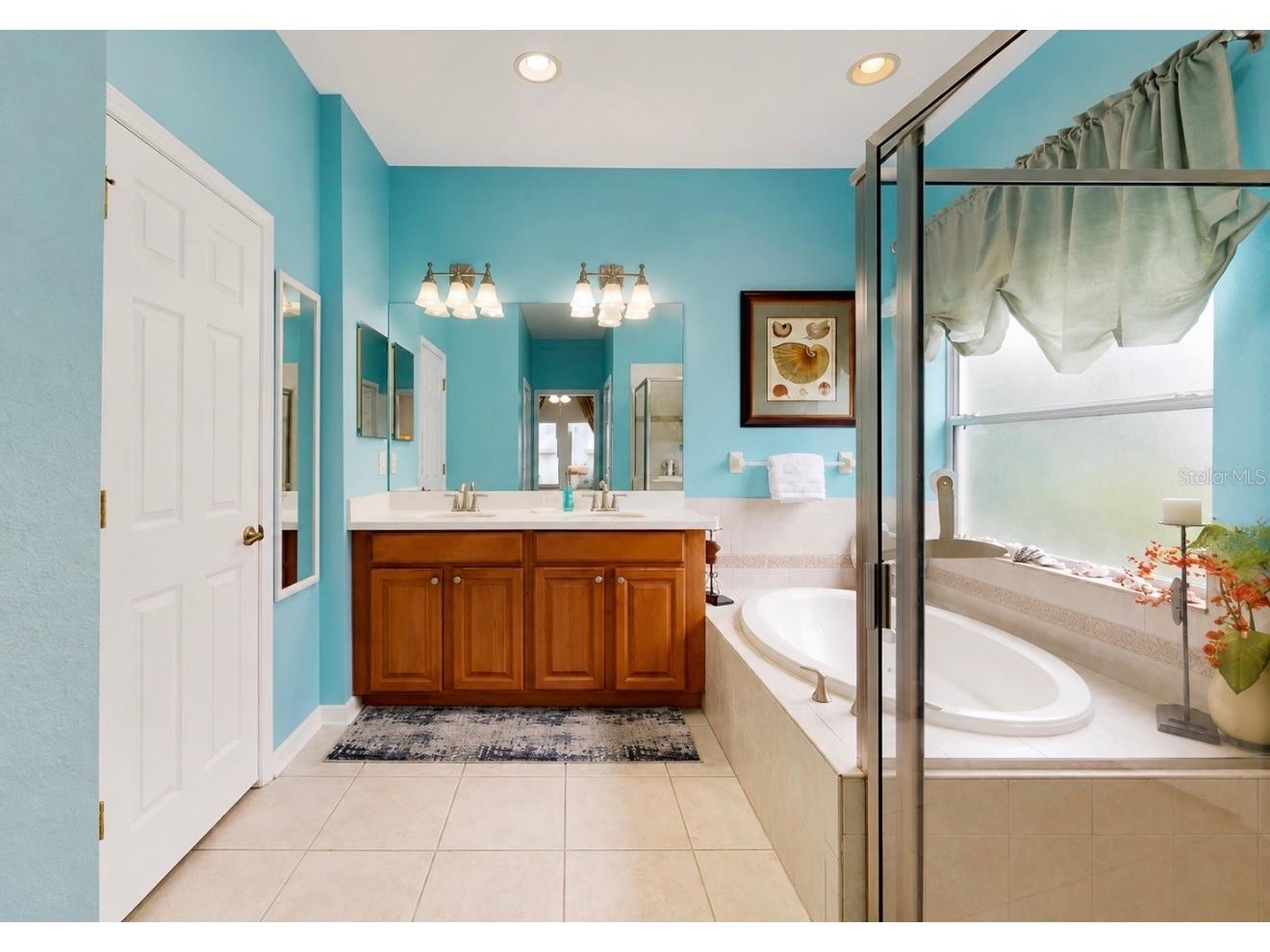 827 Seminole Sky Drive Ruskin FL 33570 TB8518644 image30
