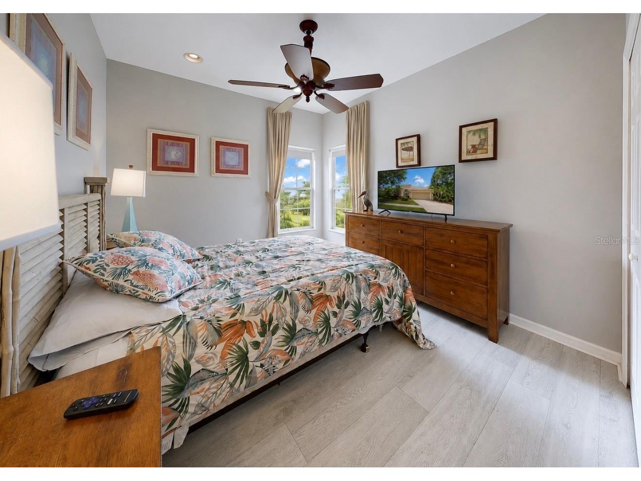 827 Seminole Sky Drive Ruskin FL 33570 TB8518644 image31