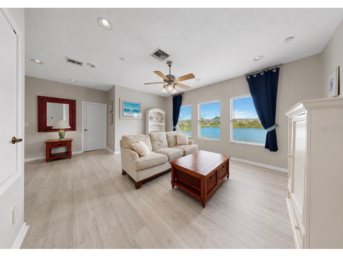 827 Seminole Sky Drive Ruskin FL 33570 TB8518644 image36