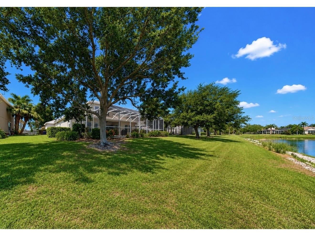 827 Seminole Sky Drive Ruskin FL 33570 TB8518644 image44