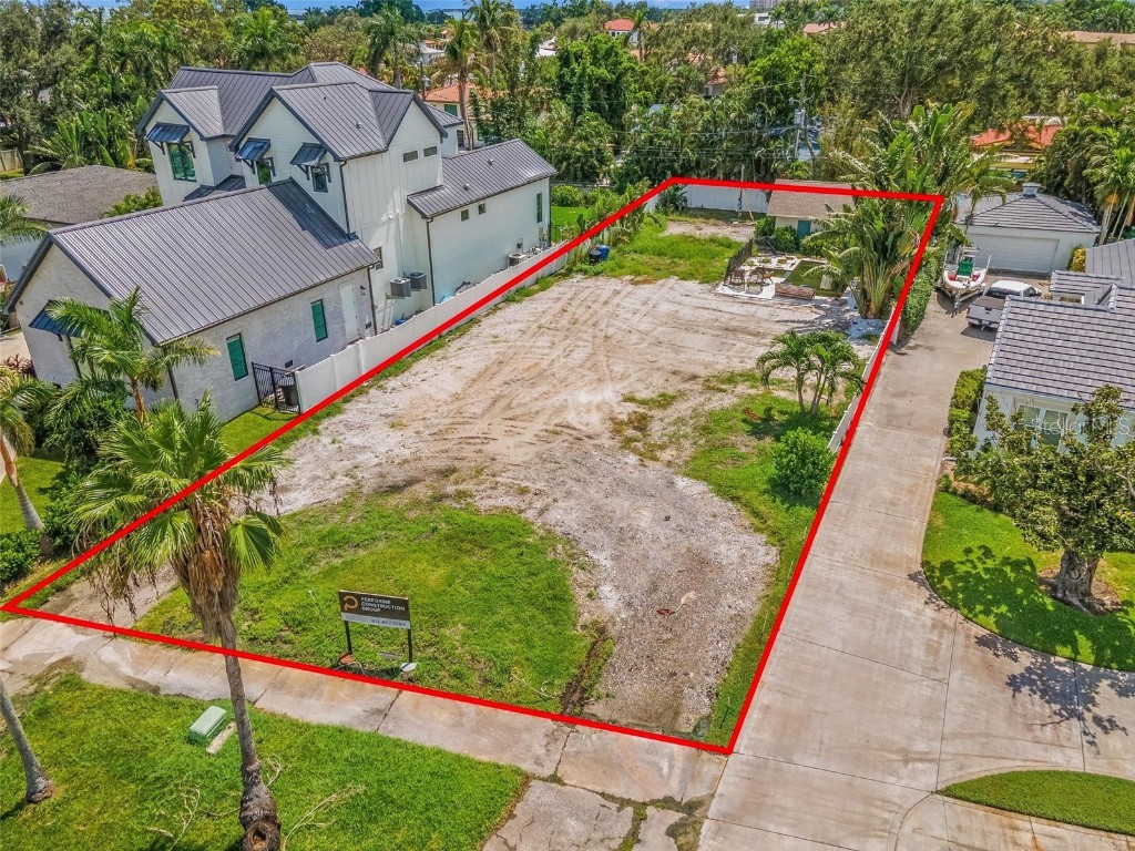 827 Snell Isle Boulevard NE Saint Petersburg FL 33704 TB8428009 image15