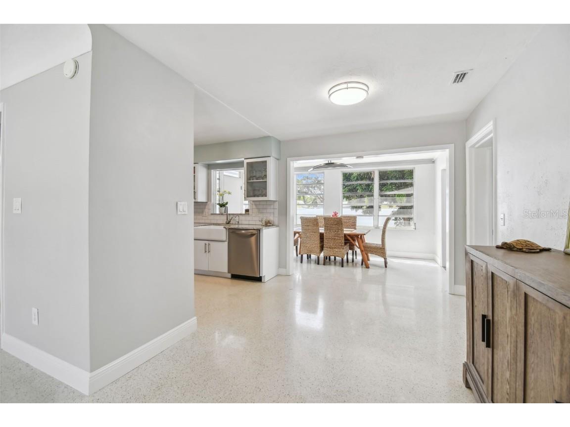 827 Virginia Street Dunedin FL 34698 TB8368607 image10