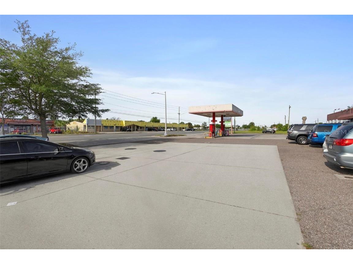 827 W Lancaster Road Orlando FL 32809 O6187901 image21