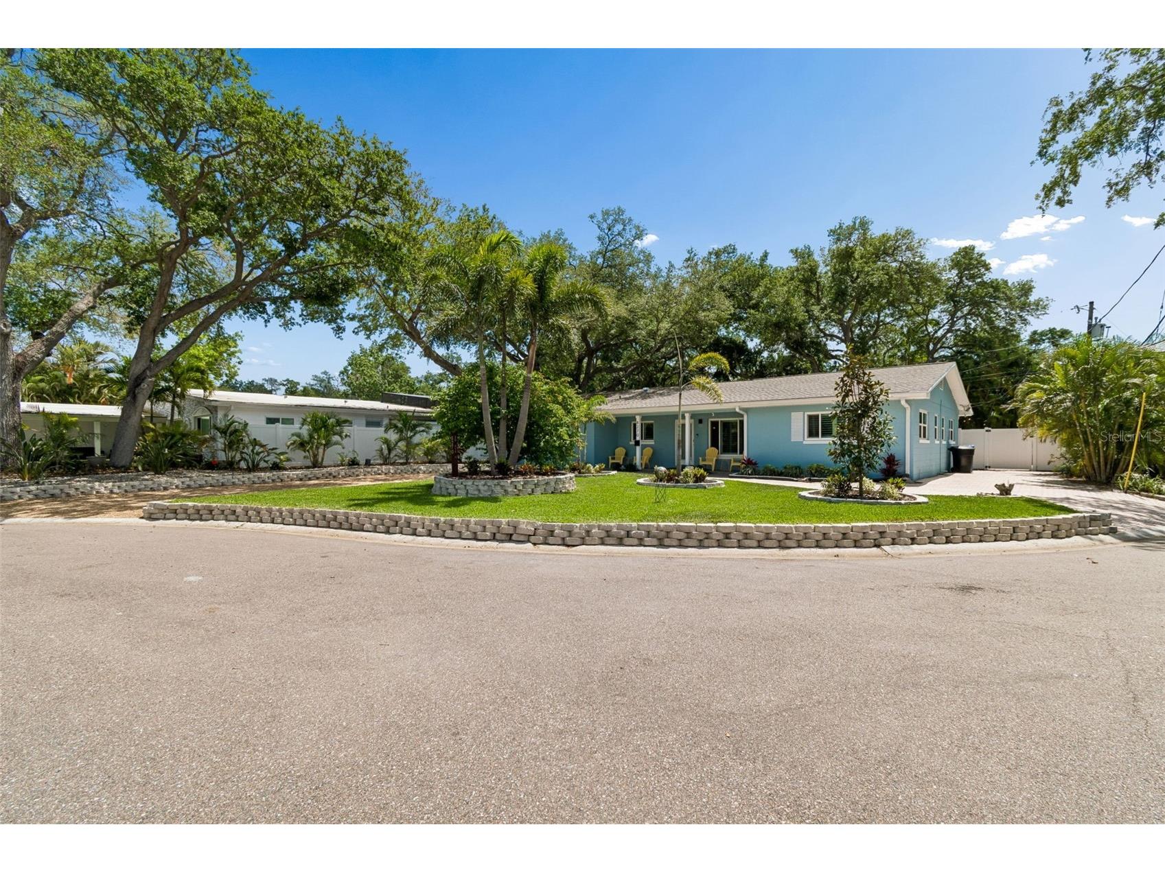 8270 30th Avenue N Saint Petersburg FL 33710 TB8496993 image2