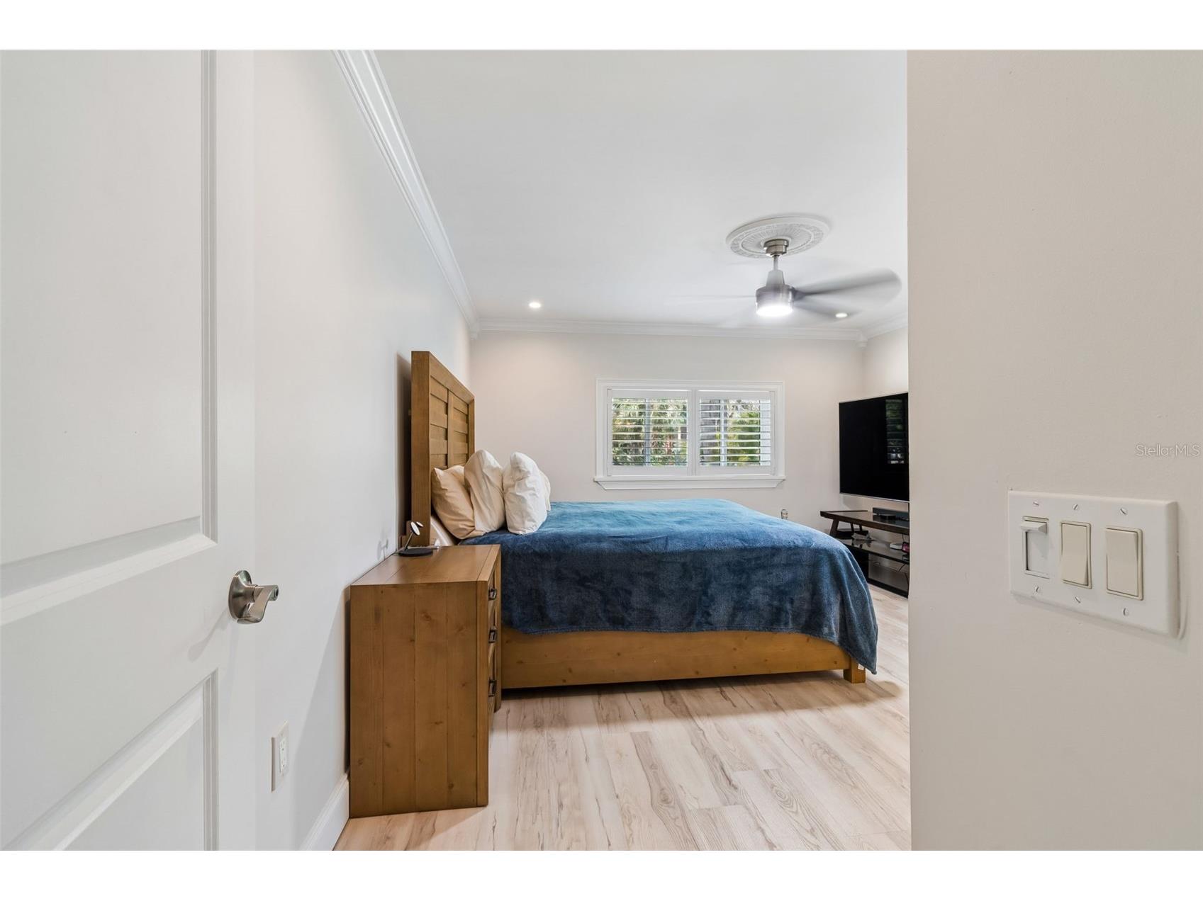 8270 30th Avenue N Saint Petersburg FL 33710 TB8496993 image24