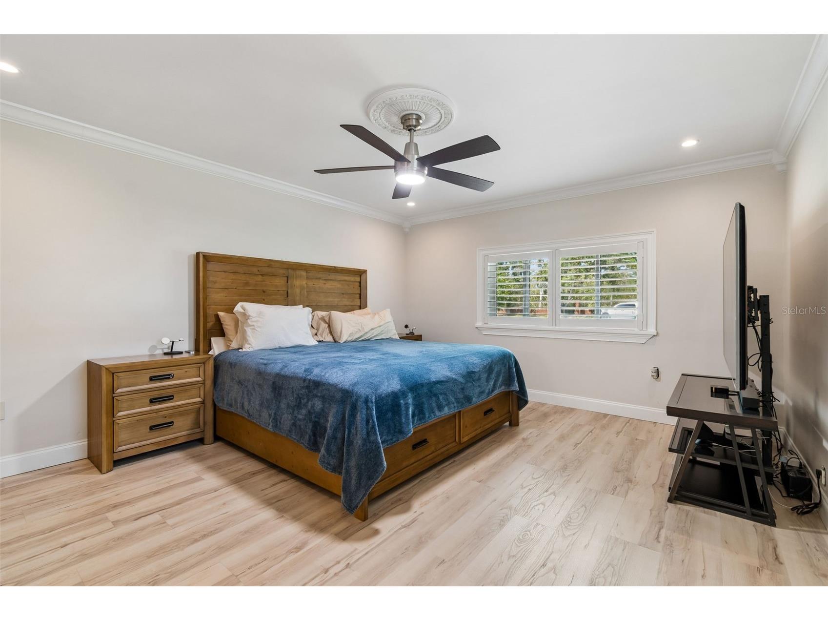 8270 30th Avenue N Saint Petersburg FL 33710 TB8496993 image25
