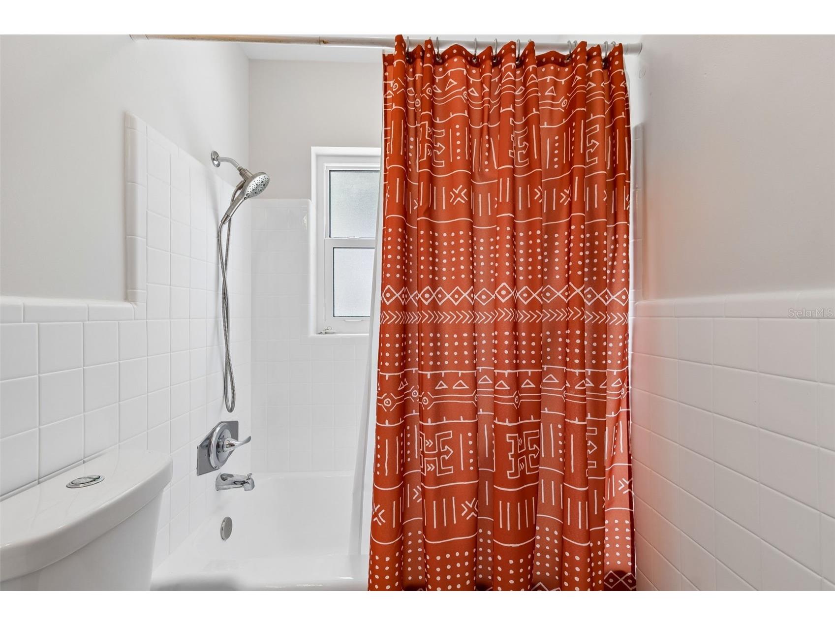 8270 30th Avenue N Saint Petersburg FL 33710 TB8496993 image43