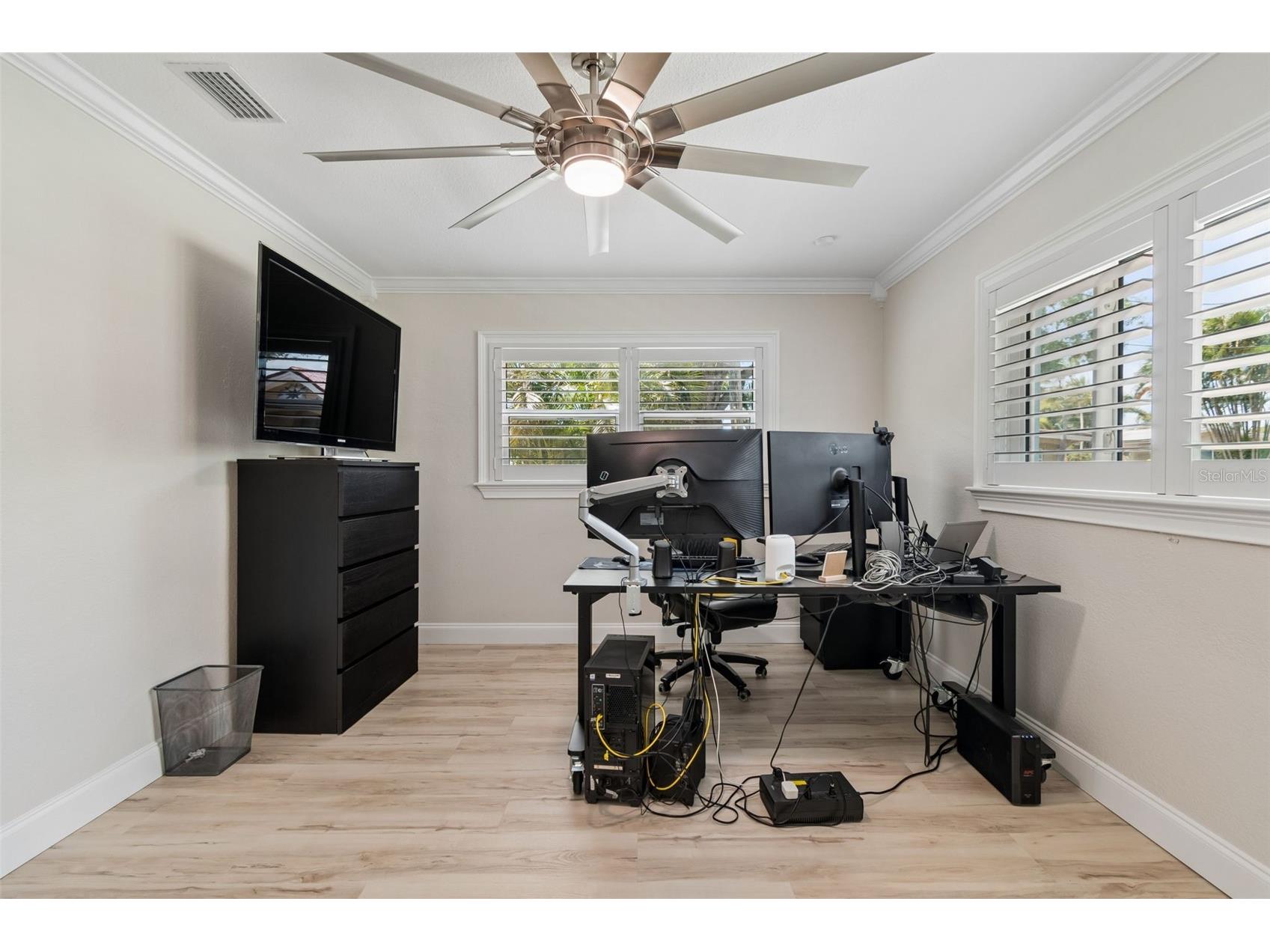 8270 30th Avenue N Saint Petersburg FL 33710 TB8496993 image46