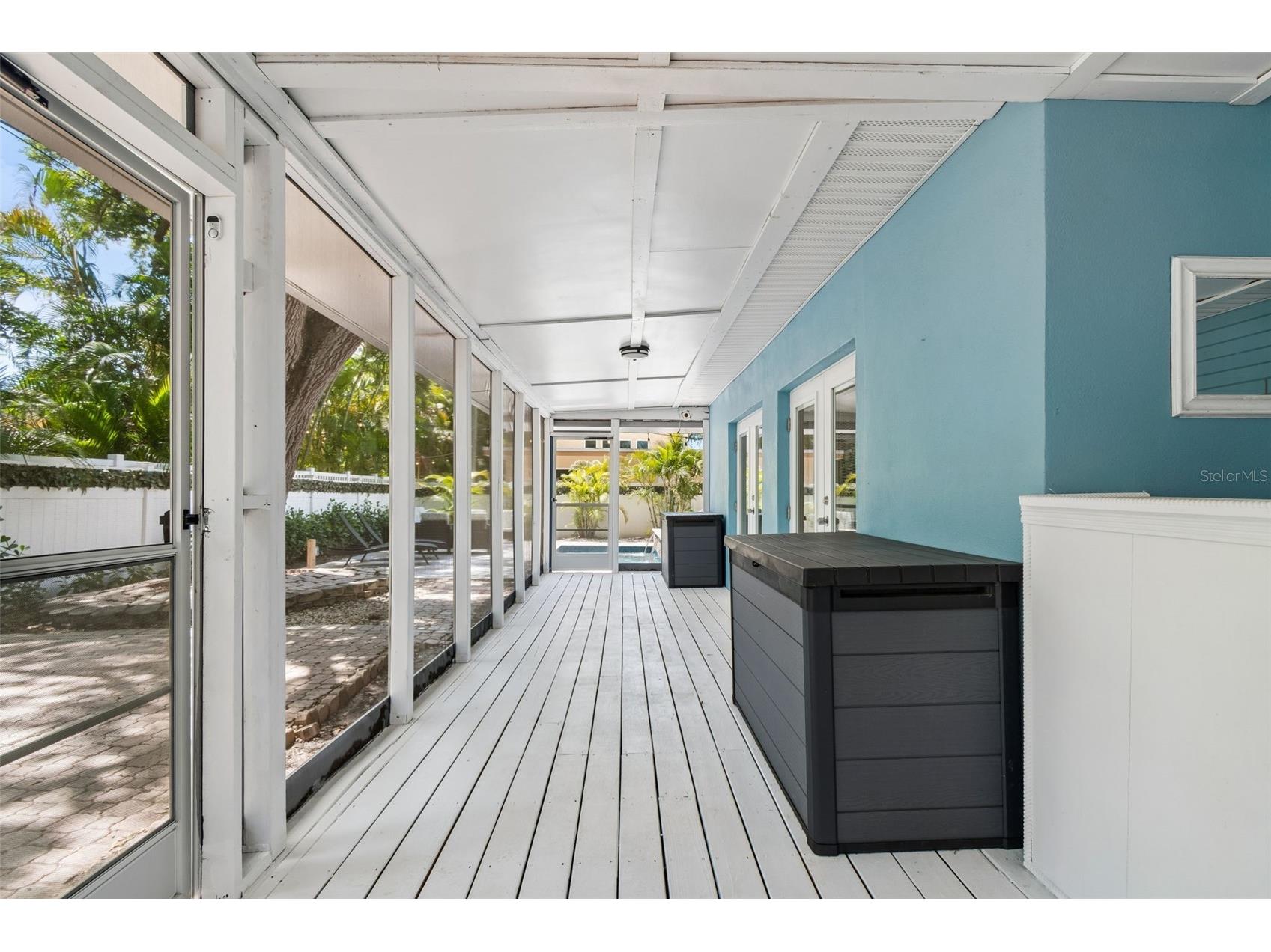8270 30th Avenue N Saint Petersburg FL 33710 TB8496993 image49