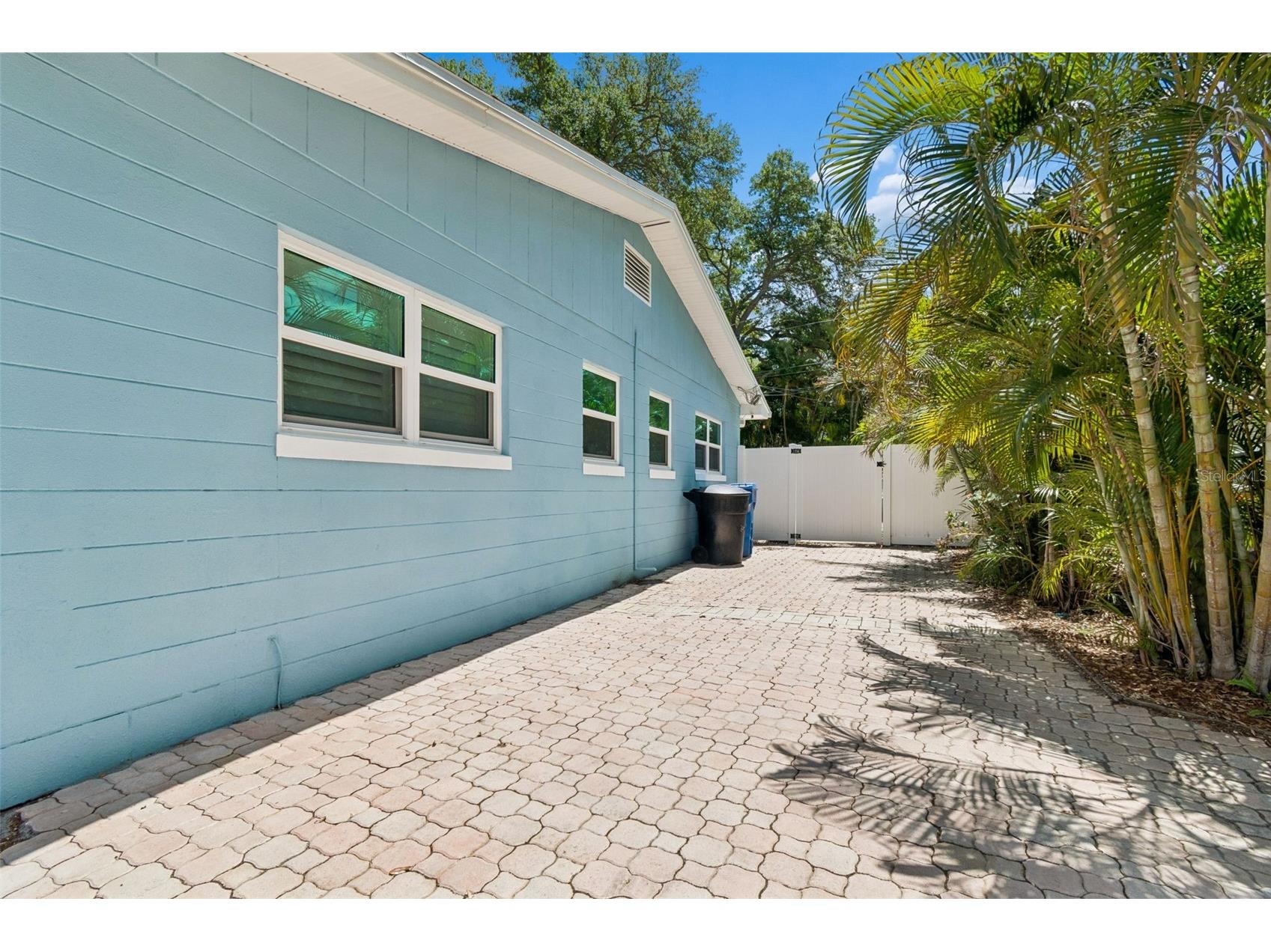 8270 30th Avenue N Saint Petersburg FL 33710 TB8496993 image54