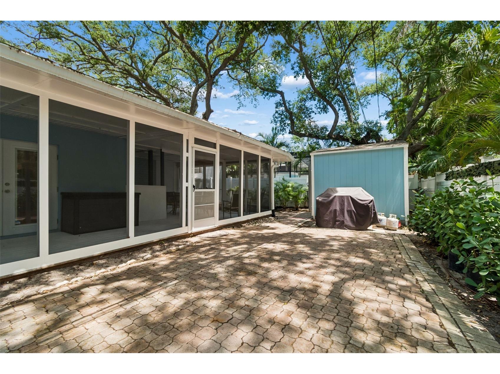8270 30th Avenue N Saint Petersburg FL 33710 TB8496993 image67