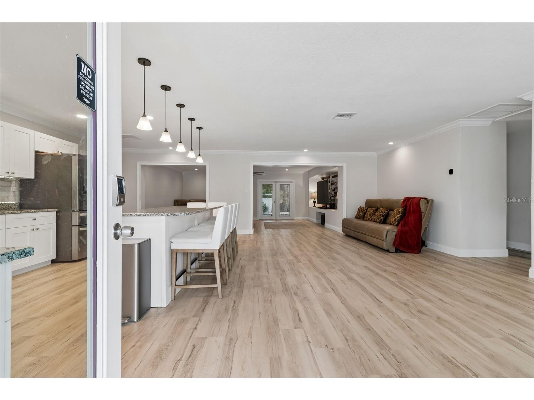 8270 30th Avenue N Saint Petersburg FL 33710 TB8496993 image7