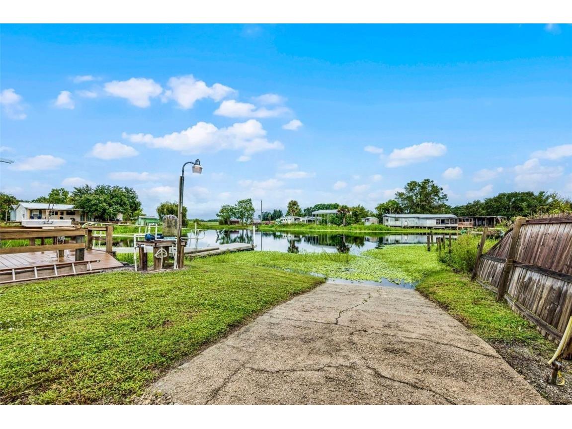 8270 Baxter Point N Mims FL 32754 O6345585 image33