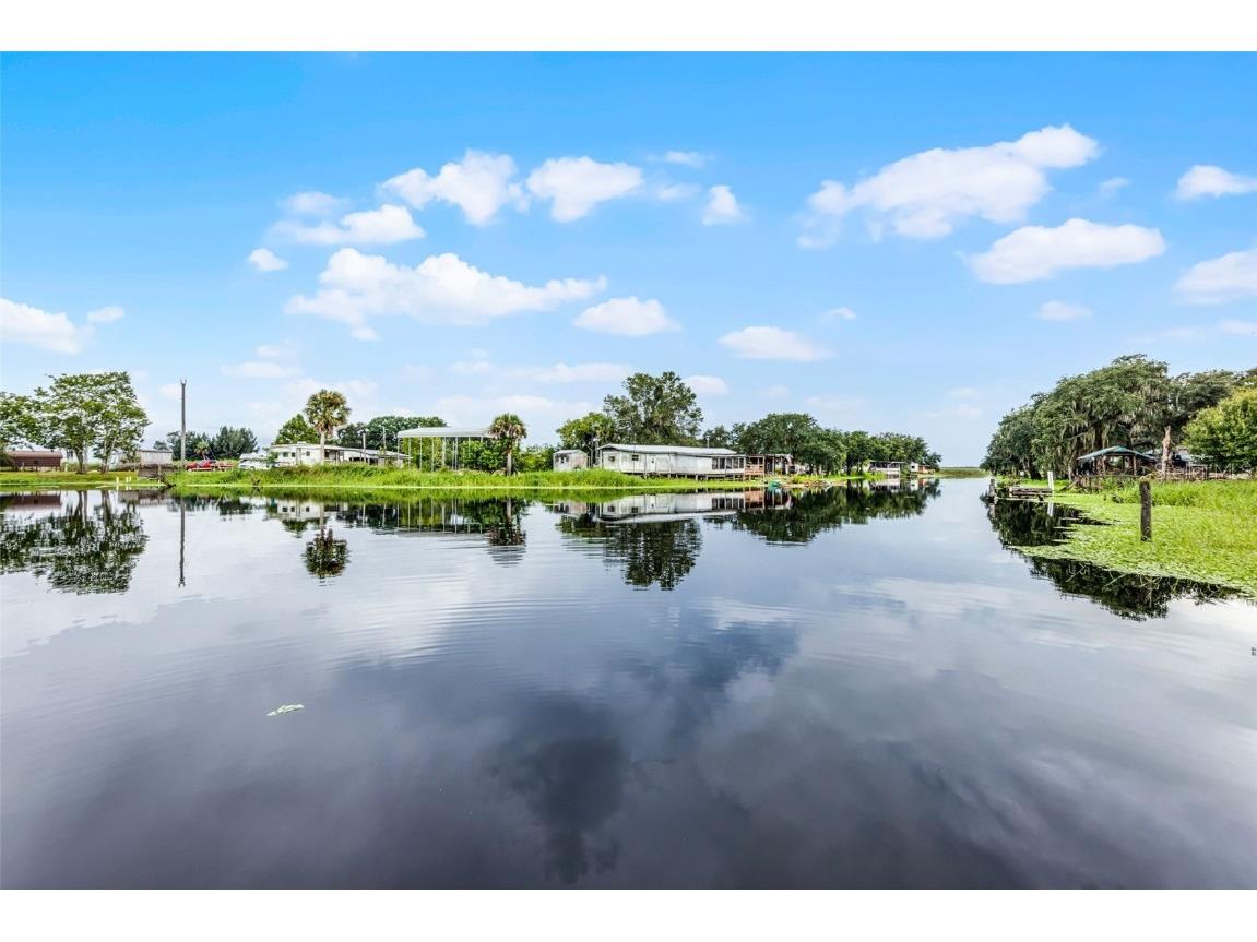 8270 Baxter Point N Mims FL 32754 O6345585 image47