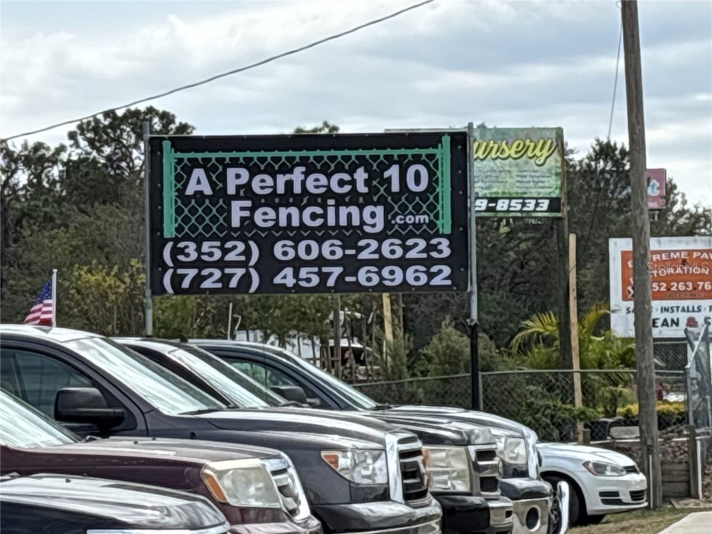 8270 Commercial Way Weeki Wachee FL 34613 W7874584 image3