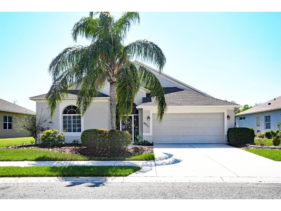 8271 47th Street Circle E Palmetto FL 34221 A4528058 image1