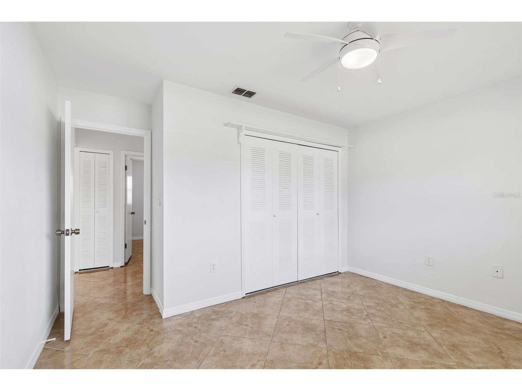 8272 Denise Drive E Seminole FL 33777 TB8507834 image25