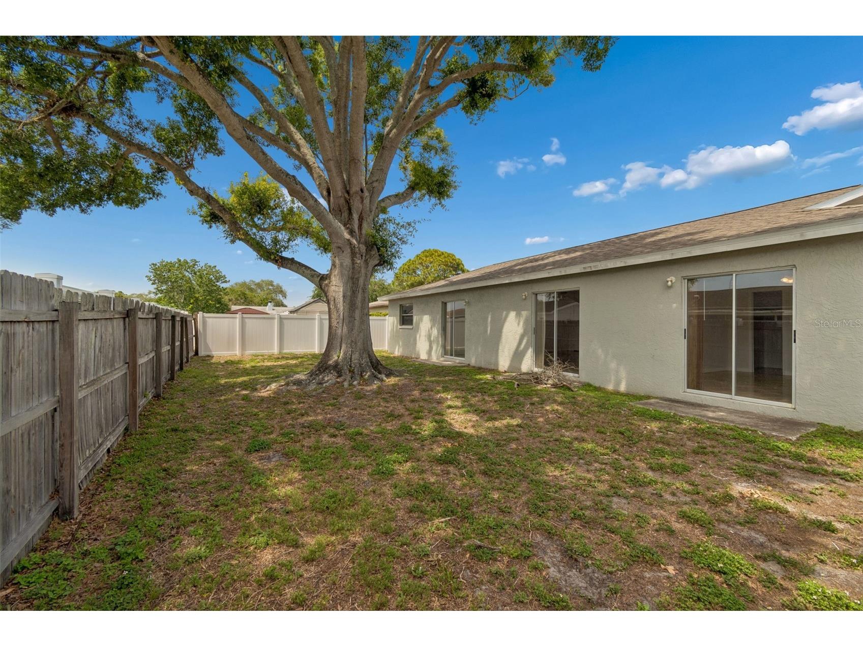 8272 Denise Drive E Seminole FL 33777 TB8507834 image7