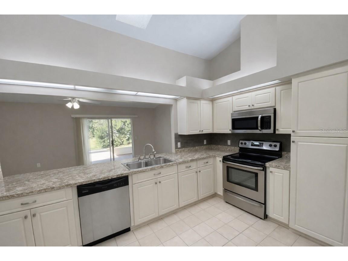 8272 Pocono Citrus Springs FL 34434 OM715414 image11