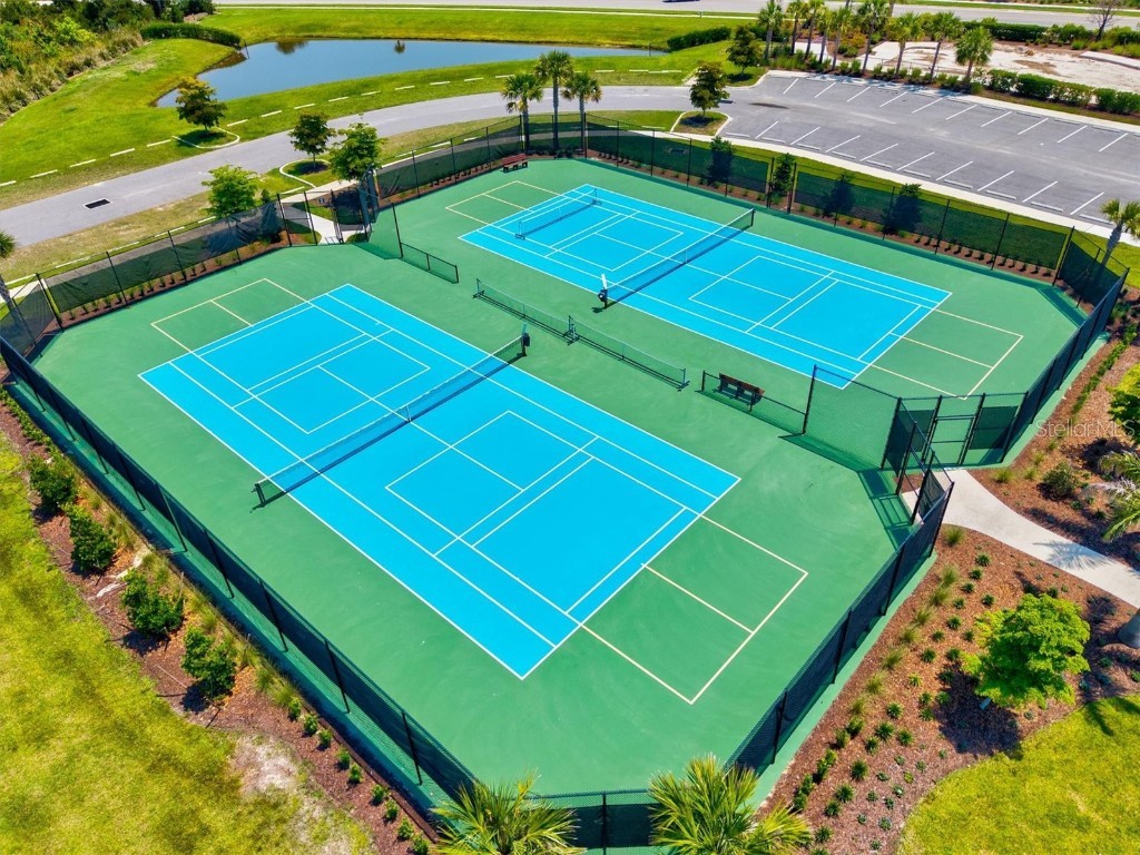 8272 Summer Night Road Sarasota FL 34241 A4653892 image1