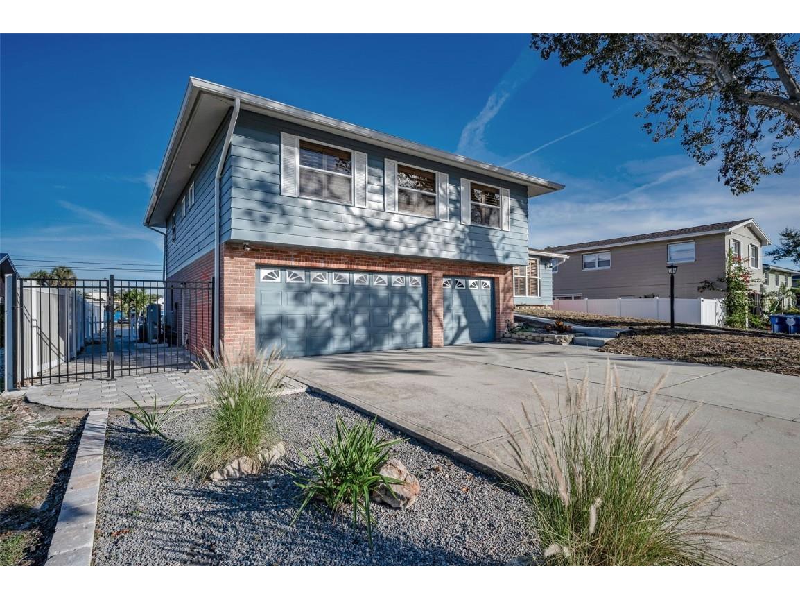 8273 131st Way N Seminole FL 33776 TB8446909 image13