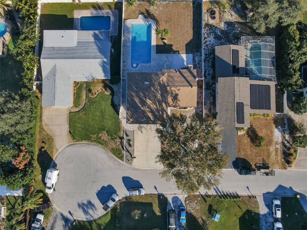 8273 131st Way N Seminole FL 33776 TB8446909 image15