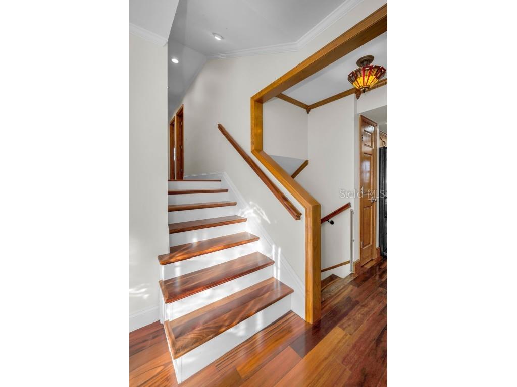 8273 131st Way N Seminole FL 33776 TB8446909 image34