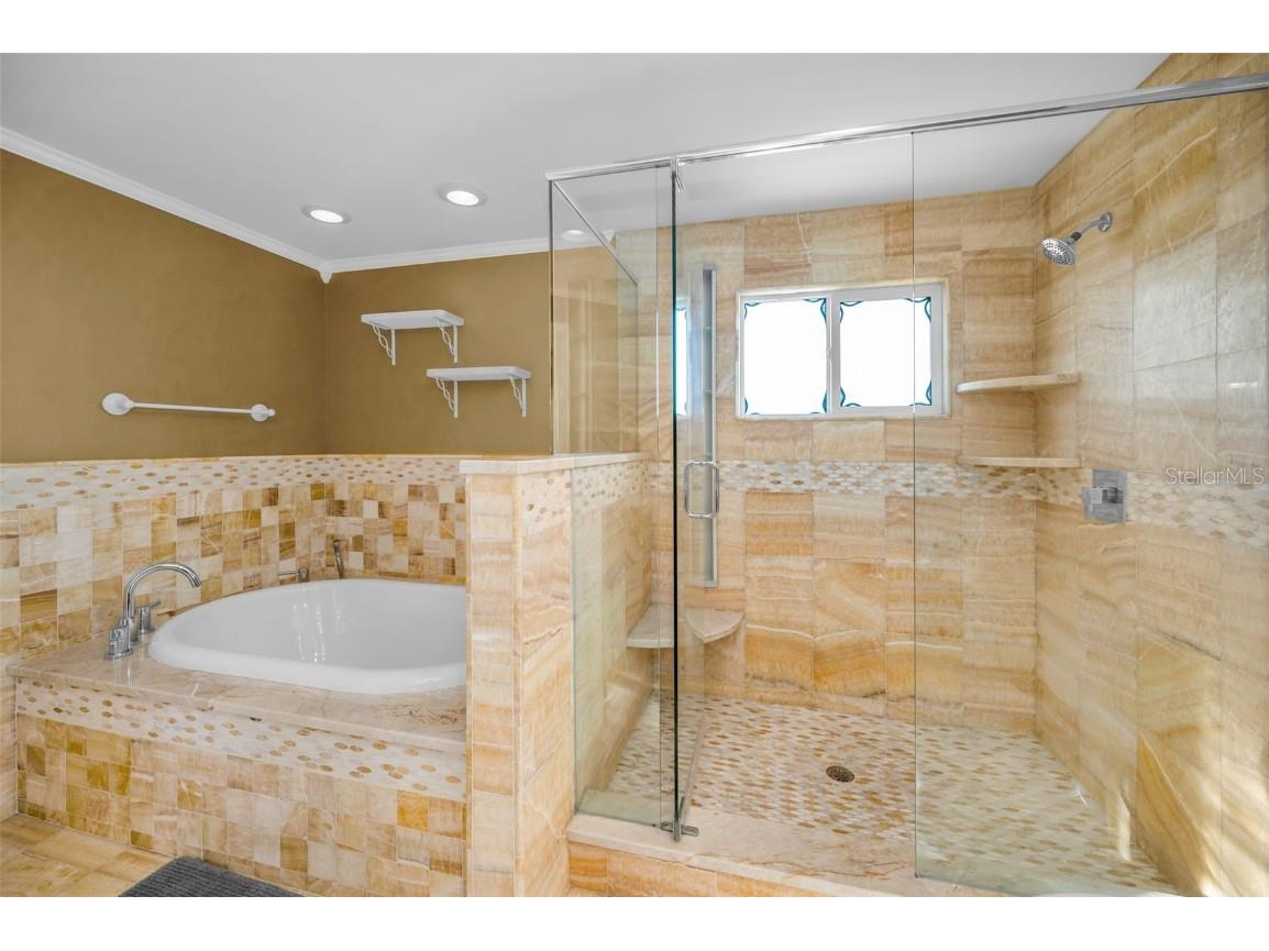 8273 131st Way N Seminole FL 33776 TB8446909 image43