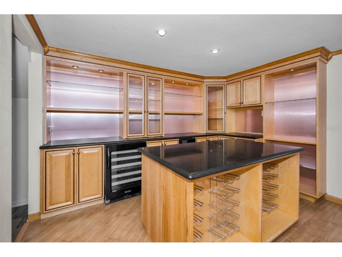 8273 131st Way N Seminole FL 33776 TB8446909 image58