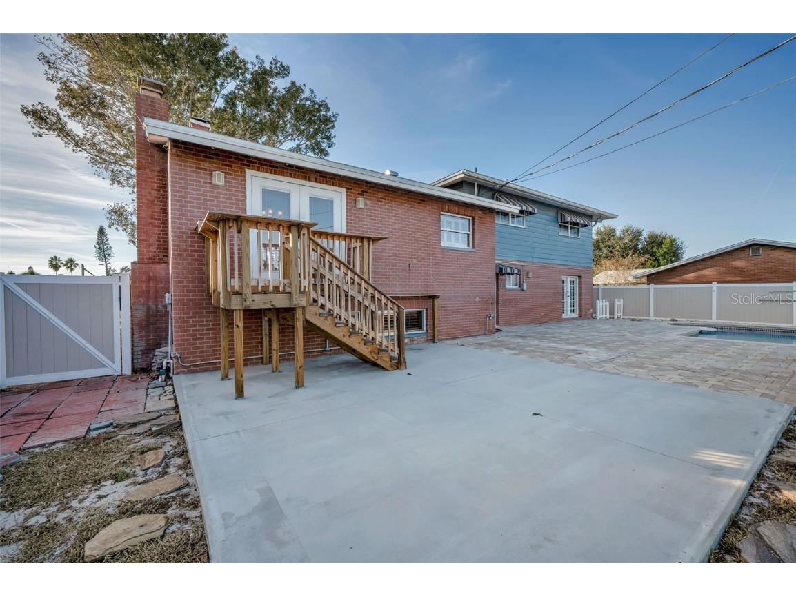 8273 131st Way N Seminole FL 33776 TB8446909 image66