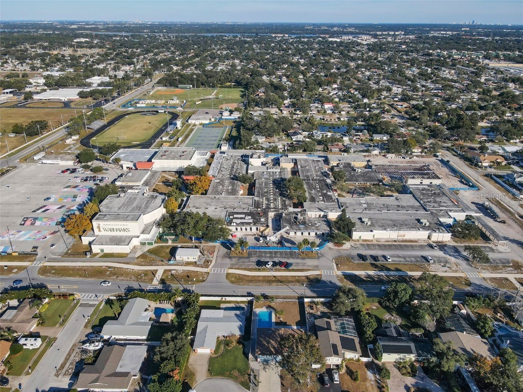 8273 131st Way N Seminole FL 33776 TB8446909 image8