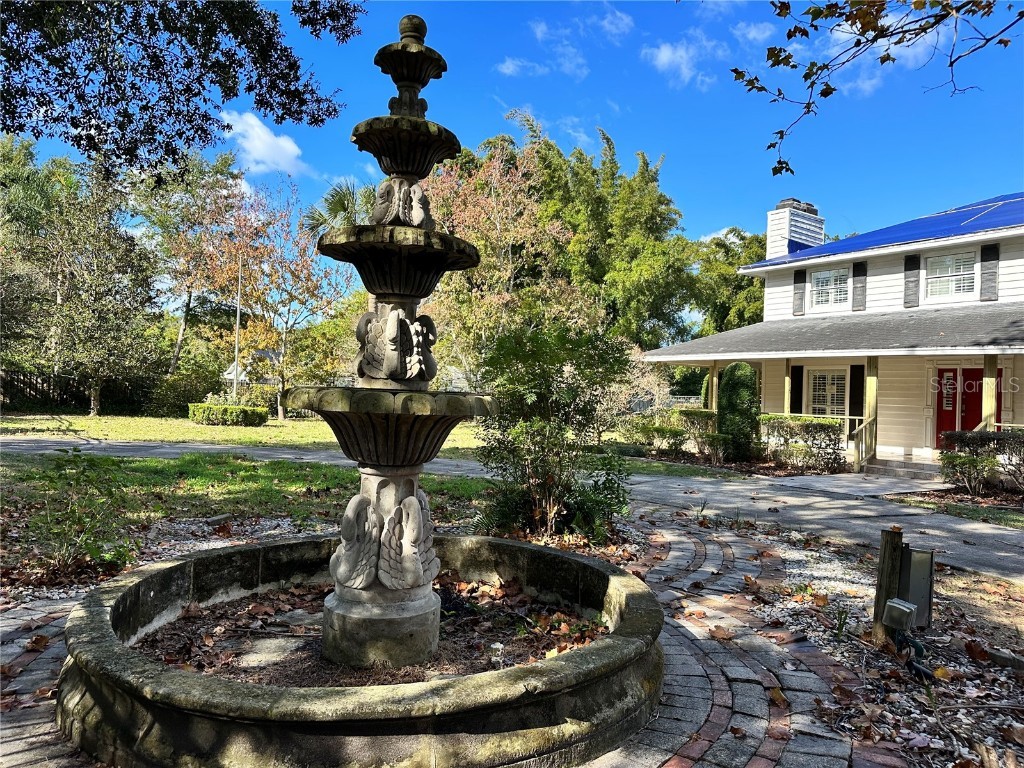 8273 Wilson Terrace Orlando FL 32819 V4933827 image1