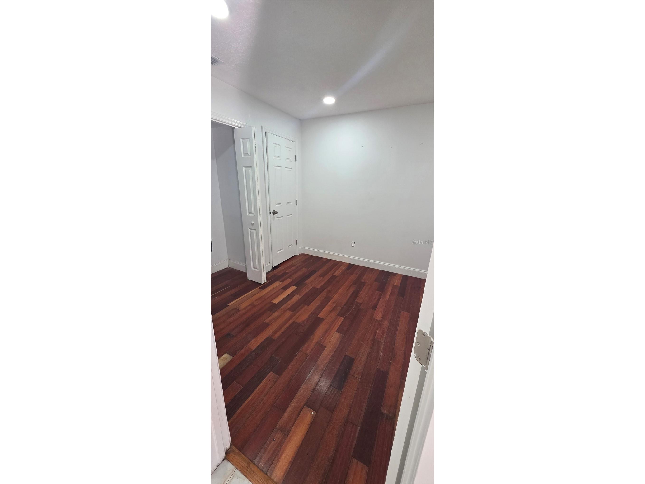 8273 Wilson Terrace Orlando FL 32819 O6376574 image17