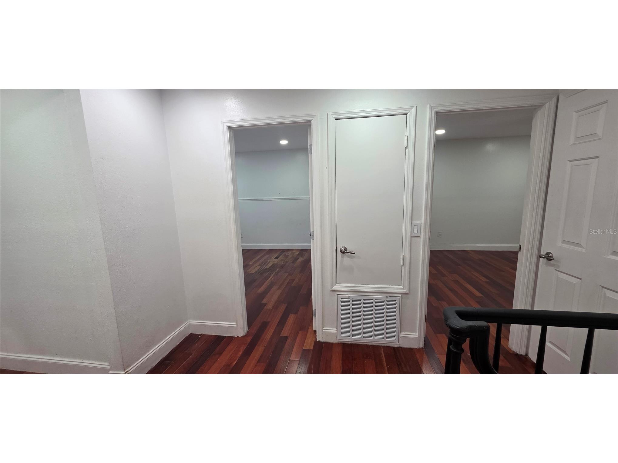 8273 Wilson Terrace Orlando FL 32819 O6376574 image40