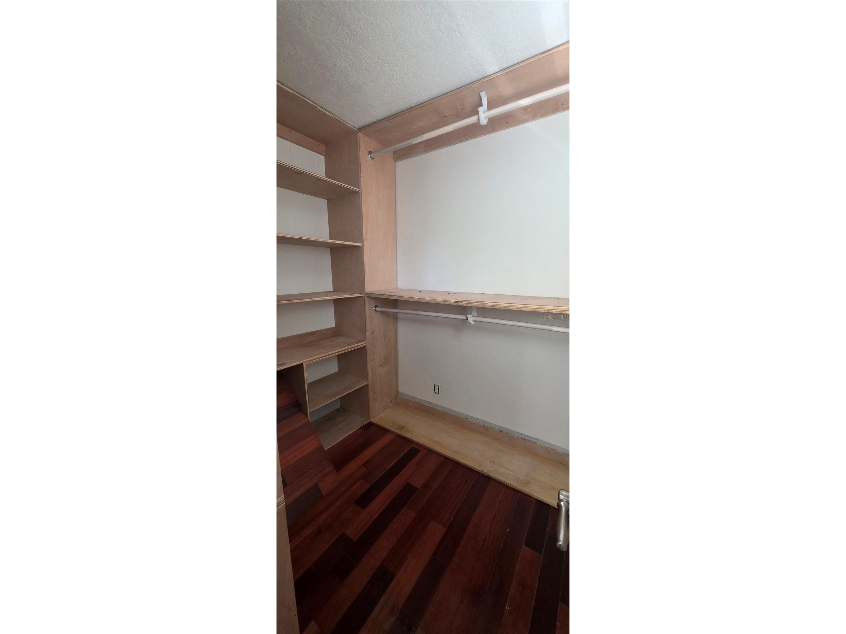 8273 Wilson Terrace Orlando FL 32819 O6376574 image43