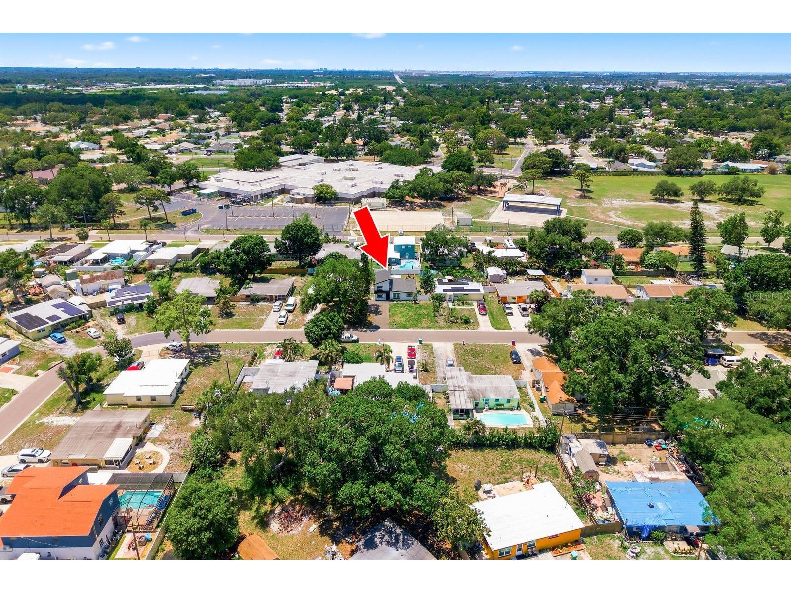 8274 Rose Terrace Seminole FL 33777 TB8512279 image2