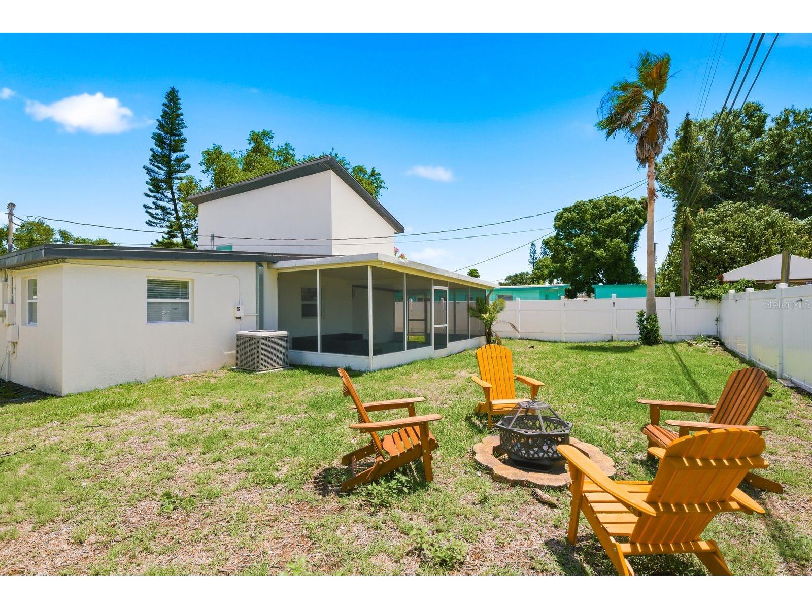 8274 Rose Terrace Seminole FL 33777 TB8512279 image25