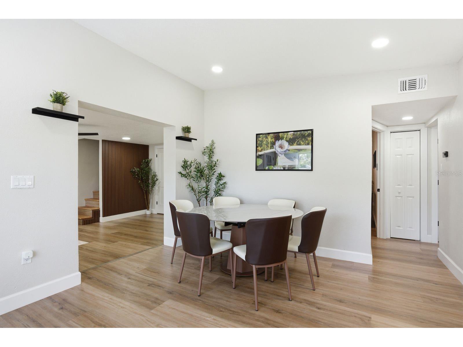 8274 Rose Terrace Seminole FL 33777 TB8512279 image7