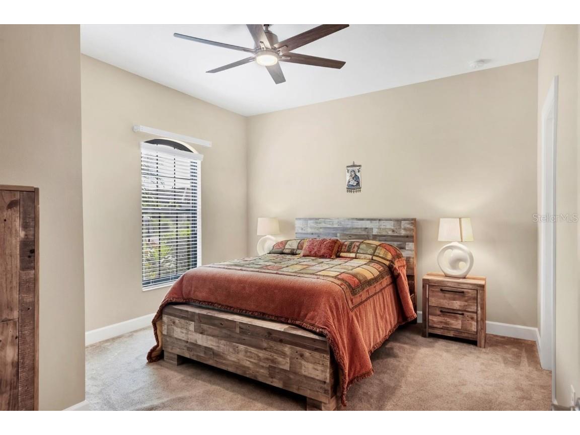 8275 Varenna Drive Sarasota FL 34231 A4672486 image24